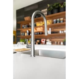 Franke Maris Slim Clear Water Su Arıtma Filtreli Spiralli Eviye Armatürü görsel 3